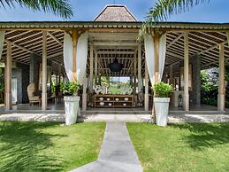 Mannao Estate by Villa Finder