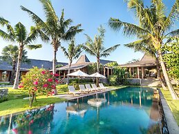 Mannao Estate by Villa Finder