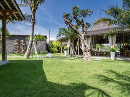 Mannao Estate by Villa Finder