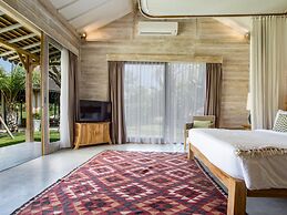 Mannao Estate by Villa Finder