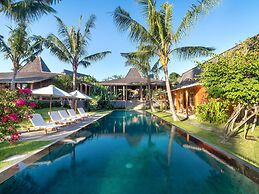 Mannao Estate by Villa Finder