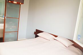 Central - 2 Bedroom Apartment