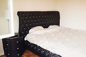 Central - 2 Bedroom Apartment