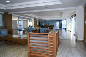 Las Olas by Destinos 1A