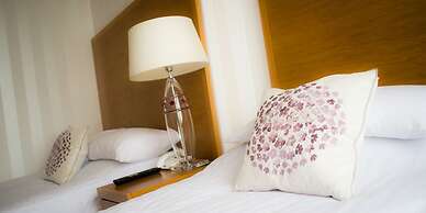 Gwesty'r Marine Hotel & Spa