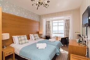 Gwesty'r Marine Hotel & Spa
