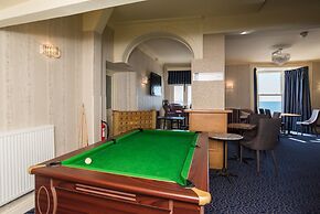 Gwesty'r Marine Hotel & Spa