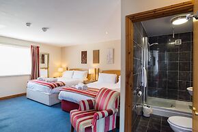 Gwesty'r Marine Hotel & Spa