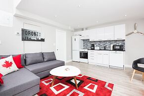 Applewood Suites - Annex Coachhouse Loft