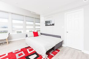 Applewood Suites - Annex Coachhouse Loft