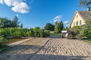 Reetdachhaus in Krienke