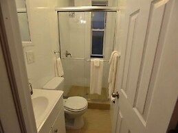 Hamilton Heights Stylish Apartments