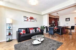 Applewood Suites - Luxury Condo