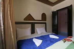 Roches Aremd - Hostel