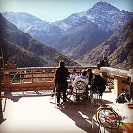 Roches Aremd - Hostel