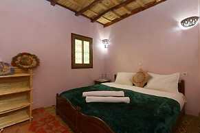 Roches Aremd - Hostel