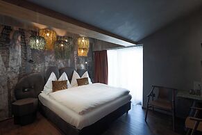 Latemar Hotel Suites & Spa