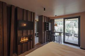 Latemar Hotel Suites & Spa