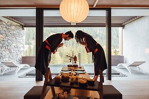 Latemar Hotel Suites & Spa