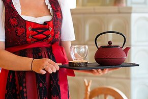 Latemar Hotel Suites & Spa