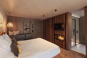 Latemar Hotel Suites & Spa