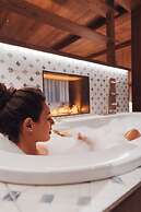 Latemar Hotel Suites & Spa