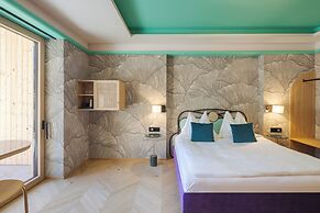 Latemar Hotel Suites & Spa