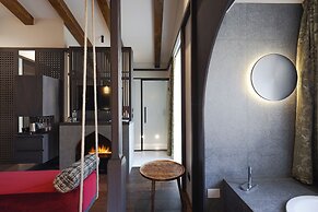 Latemar Hotel Suites & Spa