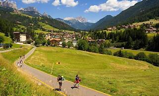 Latemar Hotel Suites & Spa