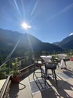 Latemar Hotel Suites & Spa