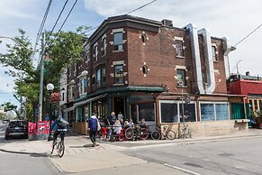 Applewood Suites - Palmerston Avenue