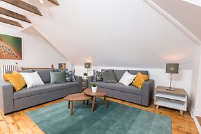 Applewood Suites - Palmerston Avenue