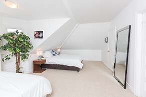 Applewood Suites - Palmerston Avenue