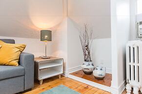 Applewood Suites - Palmerston Avenue