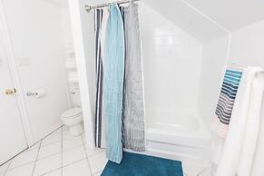 Applewood Suites - Palmerston Avenue