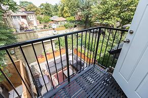 Applewood Suites - Palmerston Avenue