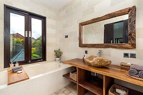 Villa Suvitha by Villa Finder