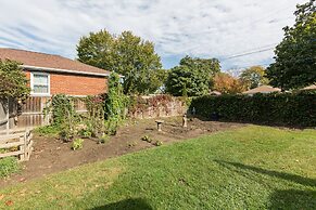 Applewood Suites - Sherway Gardens