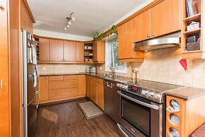 Applewood Suites - Sherway Gardens