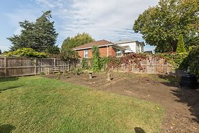 Applewood Suites - Sherway Gardens