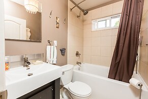 Applewood Suites - Sherway Gardens