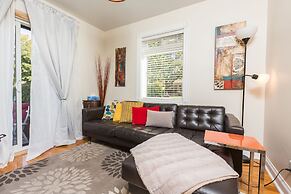 Applewood Suites - Sherway Gardens