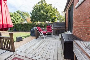 Applewood Suites - Sherway Gardens