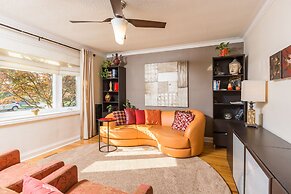 Applewood Suites - Sherway Gardens