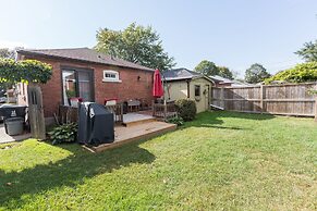 Applewood Suites - Sherway Gardens