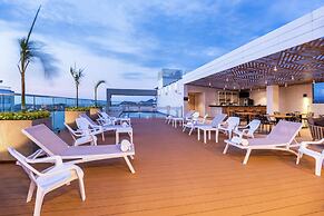 Hilton Garden Inn Santa Marta