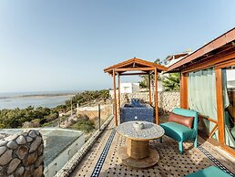 Chateau Eden El Rouh