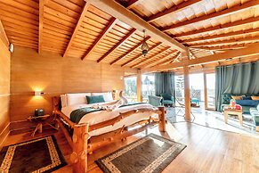 Chateau Eden El Rouh