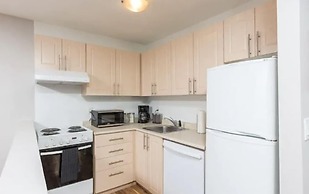 Applewood Suites - 2 BDRM Annex Loft