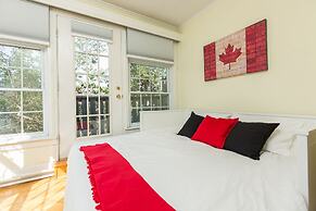 Applewood Suites - 2 BDRM Annex Loft